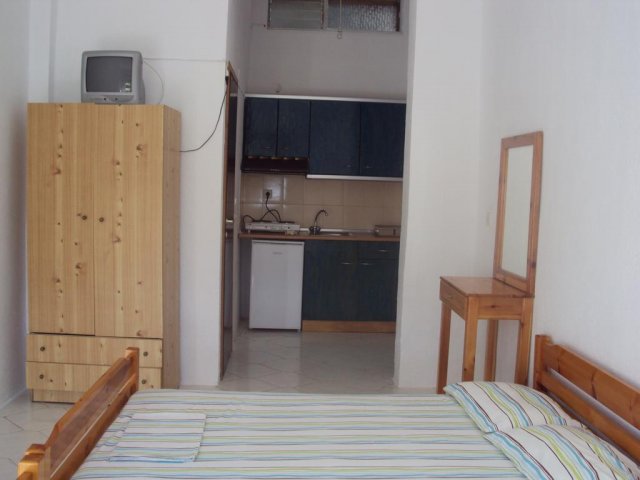 studios-stella-toroni-2018-008